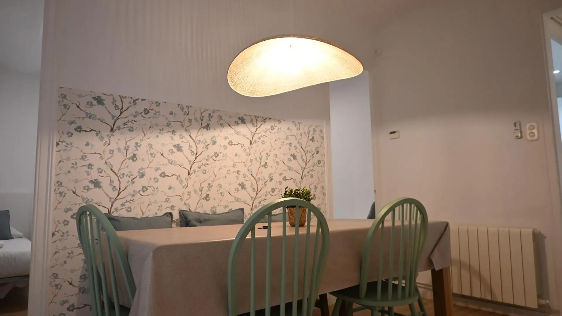 Homenfun Barcelona Avenida Diagonal Apartment
